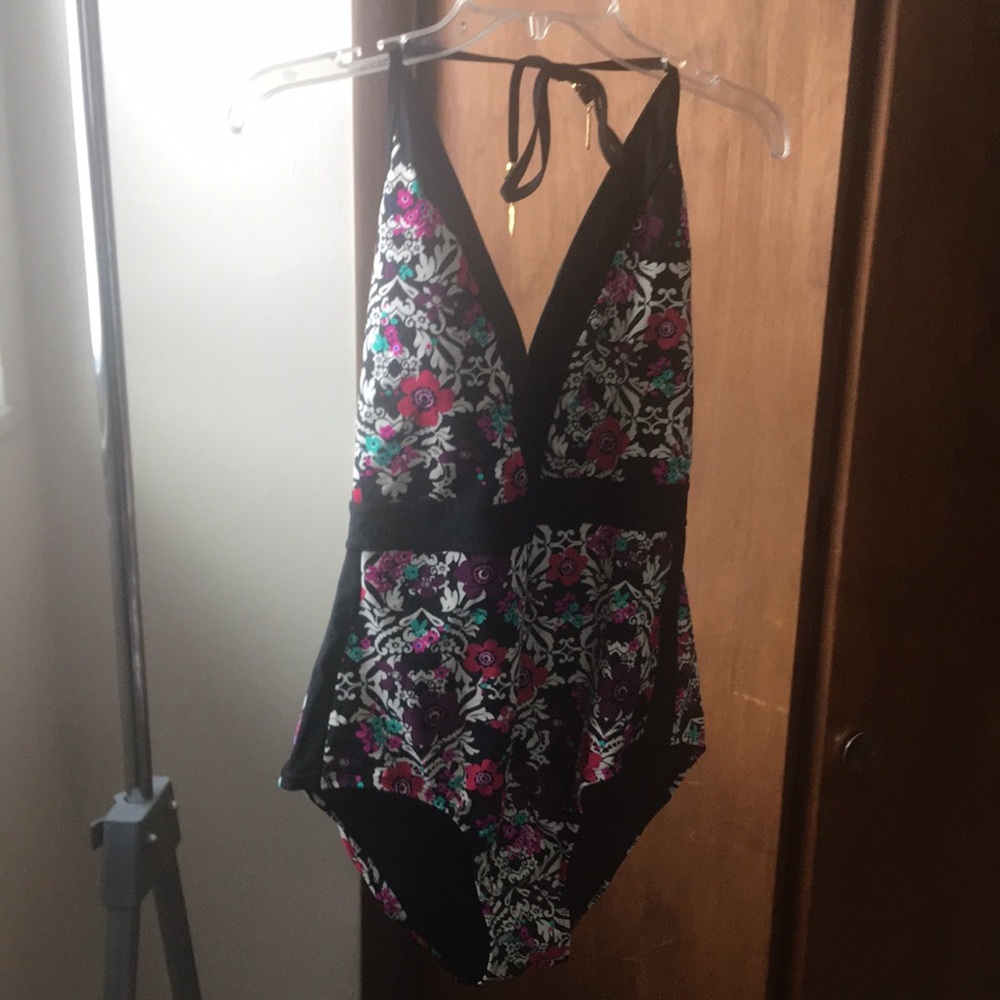 NWT Jessica Simpson Floral Bathing Suit Size XL